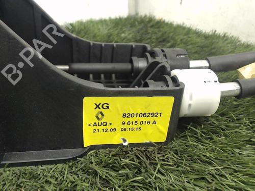 Used Gear lever RENAULT MEGANE III Hatchback (BZ0/1_, B3_) 1.5 dCi (BZ09, BZ0D, BZ1W, BZ29, BZ14) (110 hp) 20887119