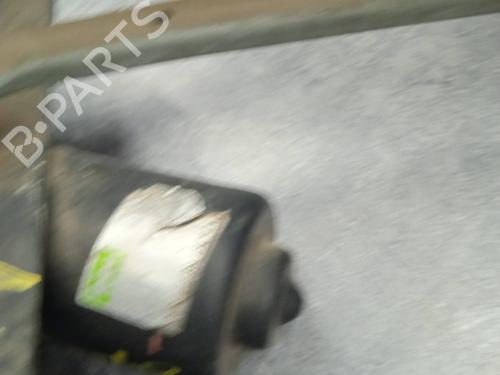 Used Front wiper motor RENAULT TRAFIC Van (T_, P_, V_) 2.1 D (58 hp) 21278572