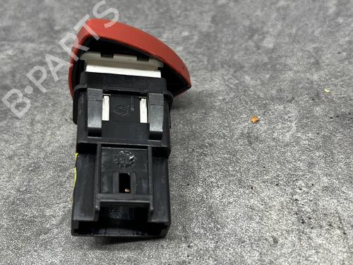 warning-switch-renault-laguna-ii-bg01_-2001-2002-2003-2004-2005-2006-2007-27520022 main image