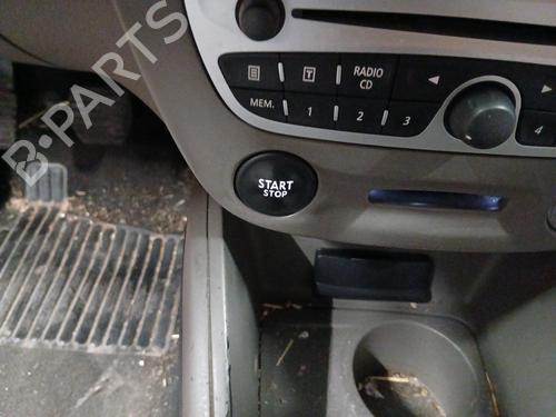 Used Switch RENAULT MEGANE III Hatchback (BZ0/1_, B3_) 1.5 dCi (BZ09, BZ0D, BZ1W, BZ29, BZ14) (110 hp) 28069736
