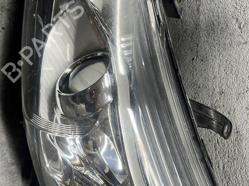 Used Left headlight TOYOTA VERSO (_R2_) 1.6 D4-D (WAR20_) (112 hp) 32211960