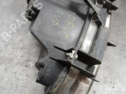 Used Right headlight Right headlight PEUGEOT 307 Break (3E) 1.6 HDi 110 (109 hp) 36009020 36009020