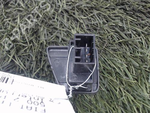 Right front window switch FIAT 500 (312_) 1.3 D Multijet (312AXB1A) | BP21277402I26 