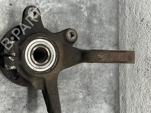 Used Right front steering knuckle Right front steering knuckle RENAULT CLIO I (B/C57_, 5/357_) 1.2 (B/C/S57A, B/C57S, 5/357F, 5/357J, 5/357L, 5/357R) (58 hp) 27336366 27336366