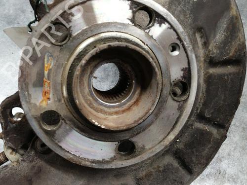 Left front steering knuckle SKODA FABIA II (542) 1.9 TDI | BP25034373M25 