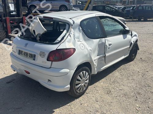 Tailgate trim PEUGEOT 206 Hatchback (2A/C) 1.4 i | BP28211797C151 