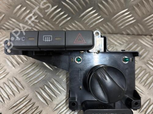 Used Climate control Climate control 38290639 38290639