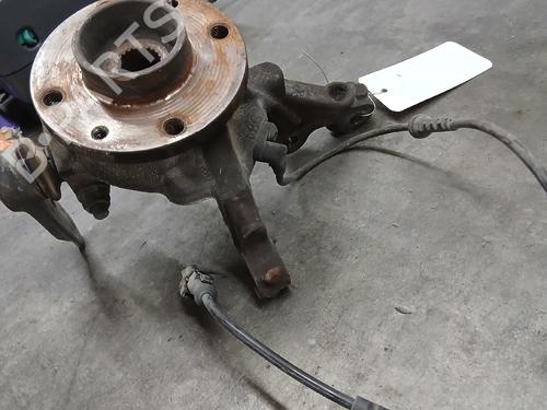 Left front steering knuckle RENAULT TWINGO II (CN0_) 1.2 16V (CN0K, CN0V, CN0A) | BP38187861M25 - Image 4