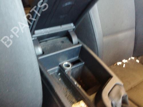 Armrest / Center console BMW 3 (E90) 318 d | BP26903860I20 