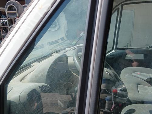 Front left quarter glass CITROËN JUMPER I Van (244) 2.0 HDi | BP29278478C111 