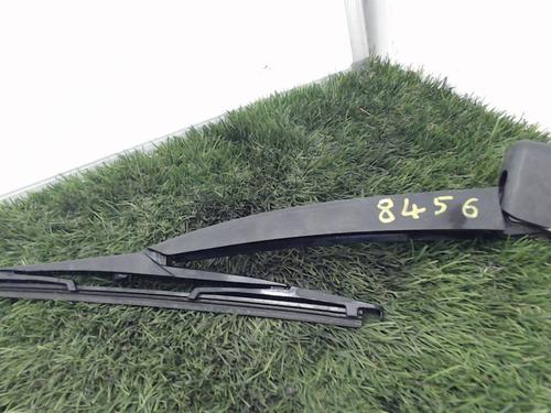 Used Rear windshield wiper arm Rear windshield wiper arm FORD FIESTA VI (CB1, CCN) 1.25 (60 hp) 20883505 20883505