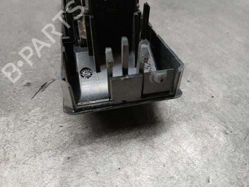 Switch PEUGEOT 307 CC (3B) 2.0 HDi 135 | BP30487637I30  - Image 8