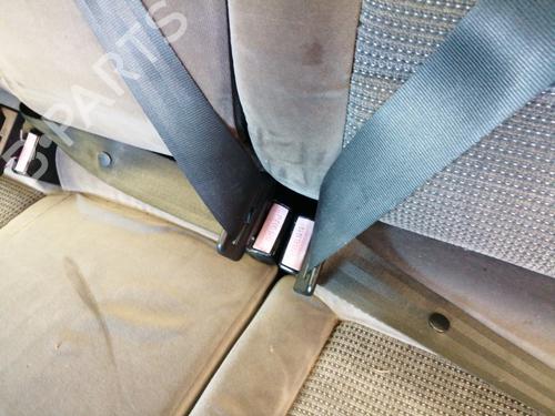 Used Seat buckle PEUGEOT 407 (6D_) 2.0 HDi 135 (6DRHRH, 6DRHRE, 6DRHRG, 6DRHRJ) (136 hp) 26740707