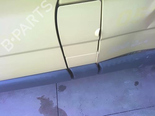 Used Fuel flap OPEL VIVARO A Van (X83) 2.5 CDTI (F7) (146 hp) 28381539