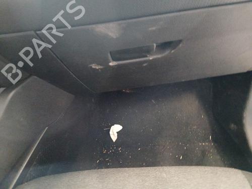 Used Glove box Glove box RENAULT CLIO V (B7_) 1.5 Blue dCi 85 (B7AG) (86 hp) 30299203 30299203