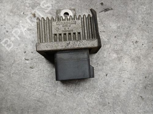 Używane Moduł elektroniczny RENAULT CLIO II (BB_, CB_) 1.5 dCi (B/CB07) (65 hp) 30680000