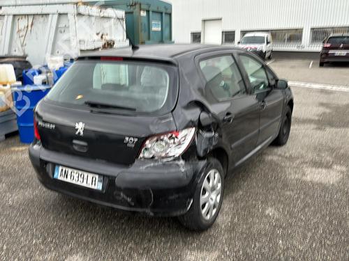 Left mirror PEUGEOT 307 (3A/C) 1.6 HDi | BP20884607C26 