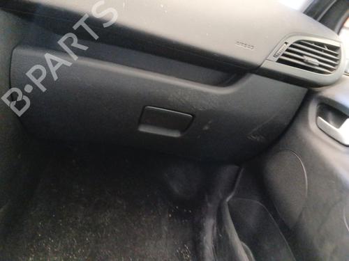 Used Glove box PEUGEOT 207 (WA_, WC_) 1.4 HDi (68 hp) 30080562