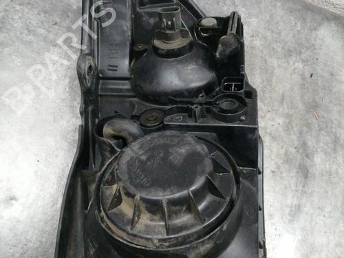 Used Right headlight Right headlight KIA CERATO I Hatchback (LD) 1.5 CRDi (102 hp) 24426292 24426292