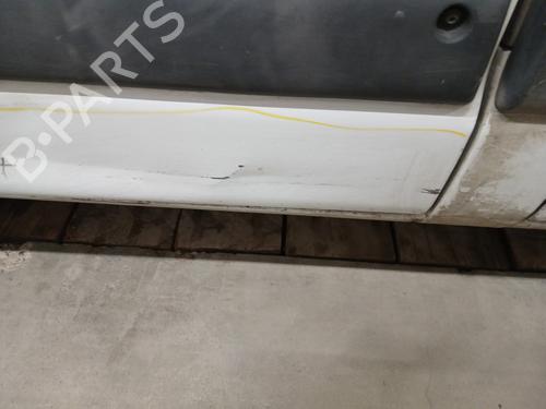 Used Right slide door RENAULT MASTER II Van (FD) 2.8 dTI (FD0C, FD0F, FD2B, FD2F, FD3C, FD3F) (114 hp) 29943025