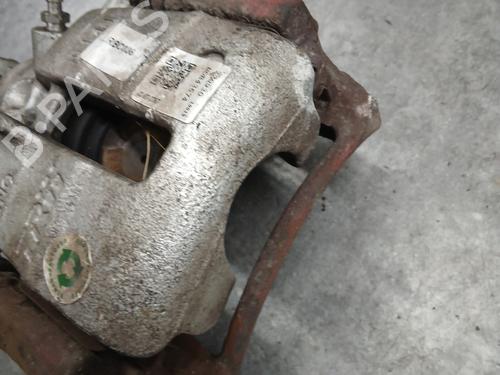 Used Right rear brake caliper Right rear brake caliper VW TRANSPORTER T5 Bus (7HB, 7HJ, 7EB, 7EJ) [2003-2016] 29211942 29211942