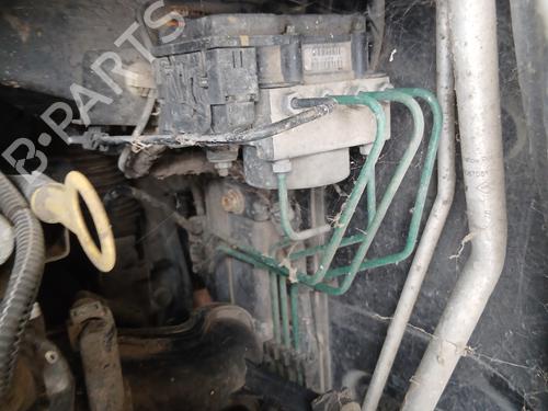 Used ABS pump ABS pump DACIA SANDERO 1.4 (BS0C, BS0A, BS0G, BS1F, BS0E) (75 hp) 32864439 32864439