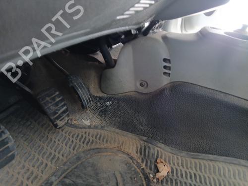 pedal-renault-kangoo-express-fc01_-1997-33170089 main image