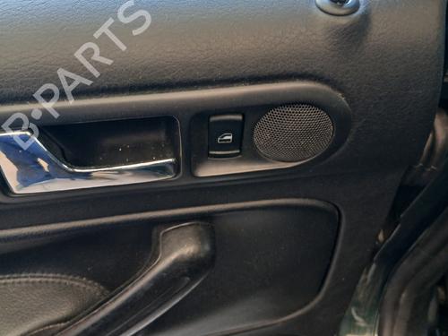 Used Left rear window switch Left rear window switch VW GOLF IV (1J1) 1.6 (102 hp) 36011048 36011048