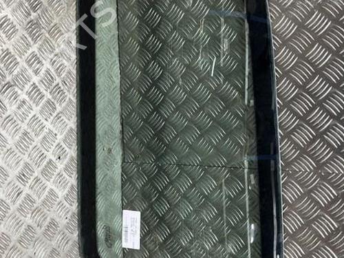 Panel rute bak høyre FORD MONDEO I Turnier (BNP) 1.8 TD (88 hp) 20880507