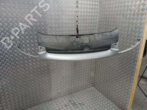 Grill RENAULT CLIO II (BB_, CB_) 1.6 16V (BB01, BB0H, BB0T, BB14, BB1D, BB1R, BB2KL, BB3G... (107 hp) 28217048