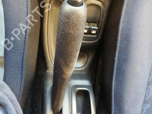 Used Hand brake PEUGEOT 206 Hatchback (2A/C) 1.4 i (75 hp) 27686126