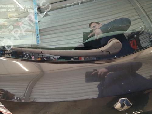 Used Rear windshield wiper arm RENAULT CLIO III (BR0/1, CR0/1) 1.5 dCi (BR17, CR17) (86 hp) 32065111