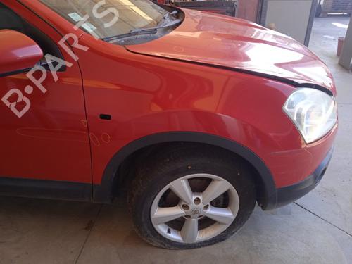 Used Right front fenders NISSAN QASHQAI / QASHQAI +2 I (J10, NJ10, JJ10E) 2.0 dCi All-wheel Drive (150 hp) 21277961