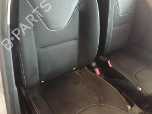 Right front seat RENAULT CLIO IV (BH_) 1.5 dCi 90 | BP26459501C16 