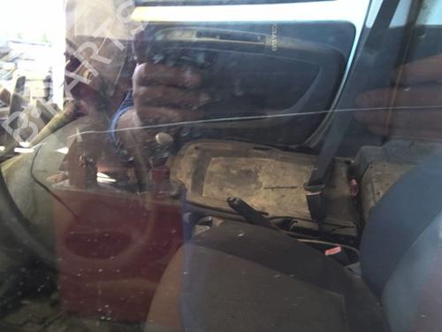 front-left-door-window-peugeot-bipper-aa_-2008-40254000 main image