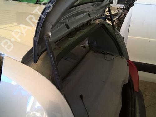 Used Tailgate lift support Tailgate lift support RENAULT CLIO II (BB_, CB_) 1.4 16V (B/CB0P, BB13) (98 hp) 39979960 39979960