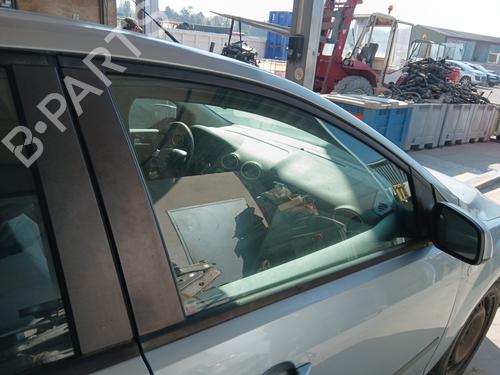 Front right door window FORD FOCUS II Saloon (DB_, FCH, DH) 1.8 TDCi 1342622
