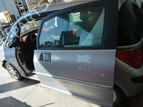 Left front door PEUGEOT 1007 (KM_) 1.6 16V | BP29247359C2 
