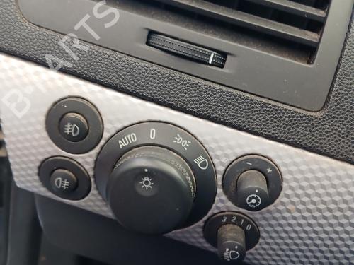 Headlight switch OPEL ASTRA H GTC (A04) 1.9 CDTI (L08) | BP38269748I24 - Image 2