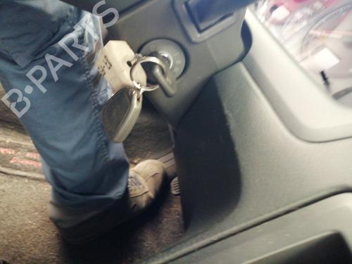 Used Ignition barrel Ignition barrel VOLVO V70 II (285) 2.4 D (131 hp) 26240383 26240383