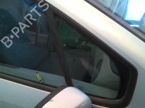 front-right-quarter-glass-renault-modus-grand-modus-fjp0_-2004-38911479 main image