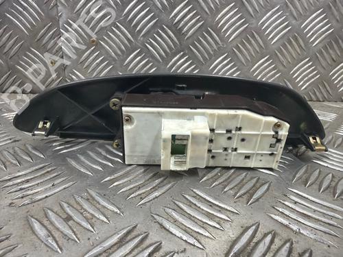 Left front window switch TOYOTA YARIS (_P1_) 1.4 D-4D (NLP10_, NLP10R) | BP38308648I27 - Image 2