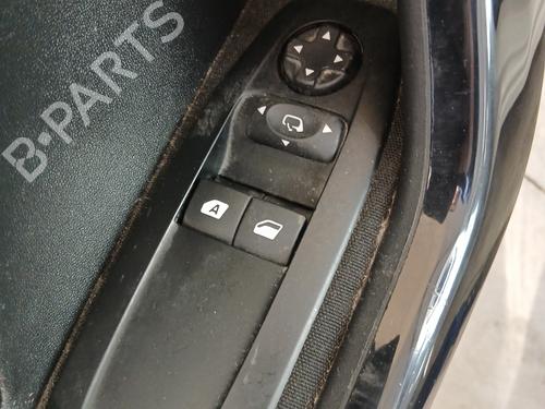 Used Left front window switch PEUGEOT 208 I (CA_, CC_) 1.2 VTI 82 (82 hp) 31883570