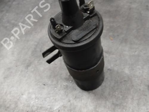 Used Ignition coil Ignition coil RENAULT SUPER 5 (B/C40_) 1.1 (48 hp) 33305637 33305637