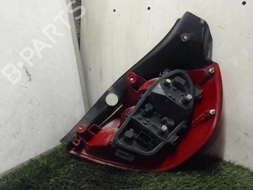 Used Left taillight RENAULT CLIO III (BR0/1, CR0/1) 1.5 dCi (BR17, CR17) (86 hp) 20886704
