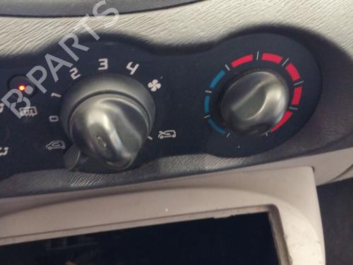 climate-control-renault-twingo-ii-cn0_-2007-26021411 main image