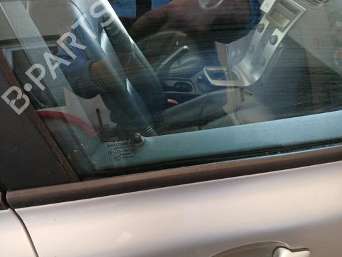 Dør rude højre foran VOLVO V50 (545) D5 | BP29968738C19