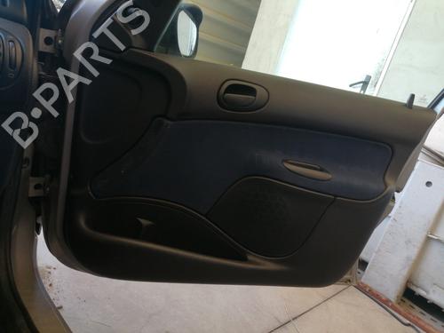 Used Front right window mechanism PEUGEOT 206 Hatchback (2A/C) 1.4 i (75 hp) 27684957
