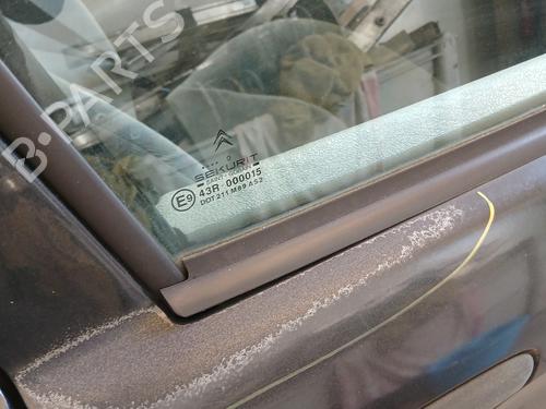 Front right door window CITROËN XSARA PICASSO (N68) 2.0 HDi | BP29252019C19 