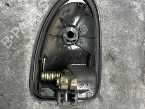 Used Front right exterior door handle Front right exterior door handle OPEL VIVARO A Van (X83) 1.9 DTI (F7) (101 hp) 33738468 33738468